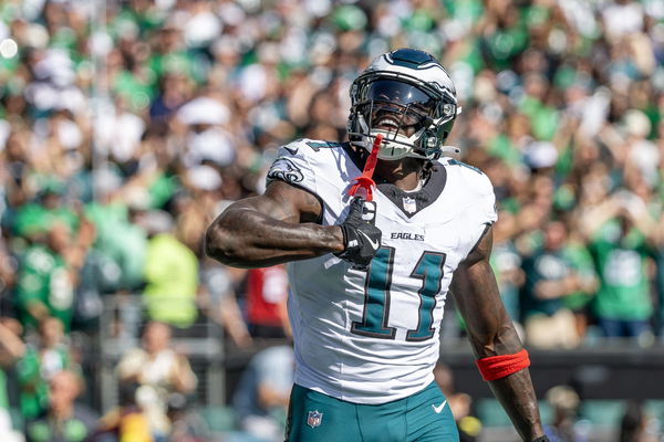 Los Angeles Rams at Philadelphia Eagles NFL Football
